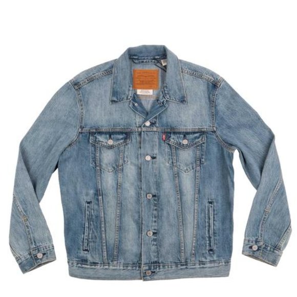 Levi's Other - NWT Levi's Premium Denim Trucker Jacket Medium Wash size Large